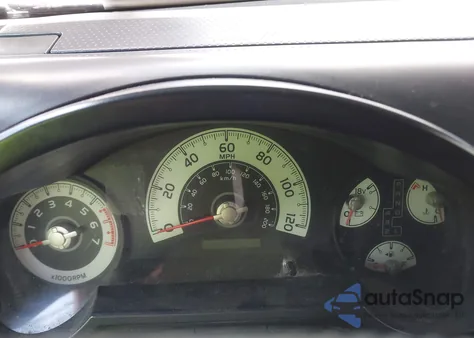 2008 Toyota Fj Cruiser z USA, uszkodzony, nr VIN JTEBU11F18K011509